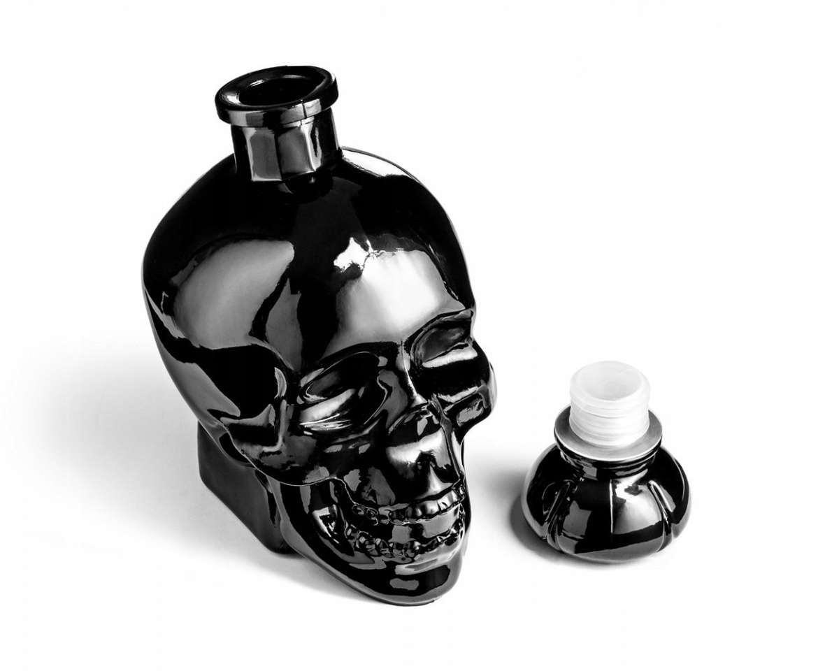 BLACK SKULL CARAFE KINGITUS POTTELE Originaalpakendis