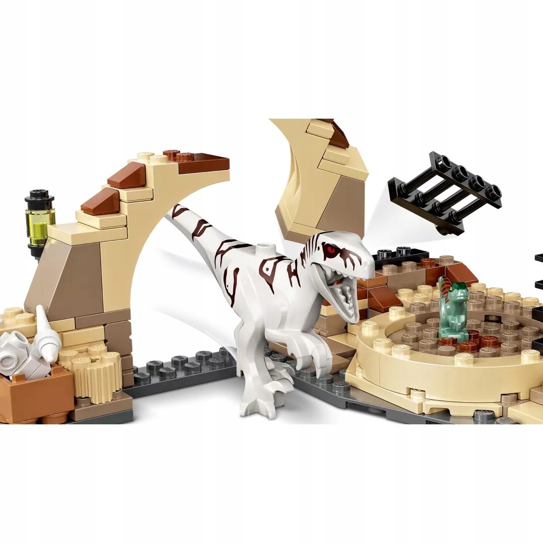 LEGO Dinosaurs Atrociraptor: Moto Chase.  76945 Prekės numeris 76945