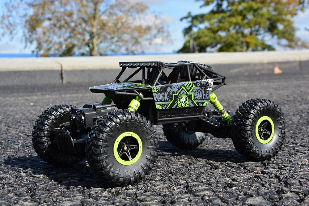 RC CAR ROCK CRAWLER 4x4 DIVI DZINĒJI AUTOMĀTISKS Maksimālais ātrums 15 km/h