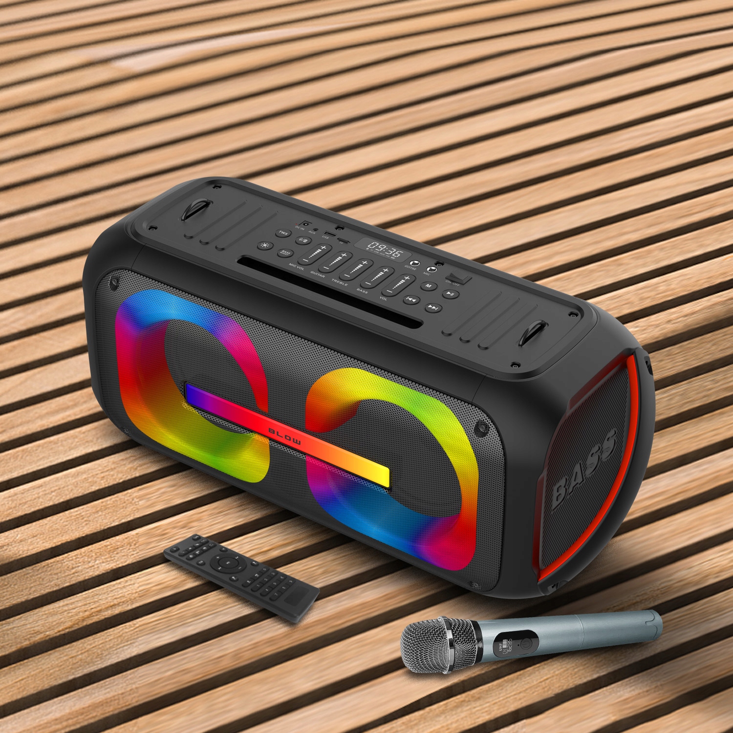 BLUETOOTH GARSIAKARIALIS USB SD NEŠIOJAMASIS RGB BOOMBOX MIKROFONO NUOTOLINIO NUSTATYMO RINKINYS Gaminio gylis 26,8 cm