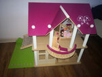 Medinis lėlių namas su baldais ir figūrėlėmis Simba Eichhorn