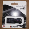 USB накопитель Kingston DTMAXA/256GB