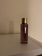 Parfumuota kūno dulksna Victoria's Secret Velvet Petals, 250 ml